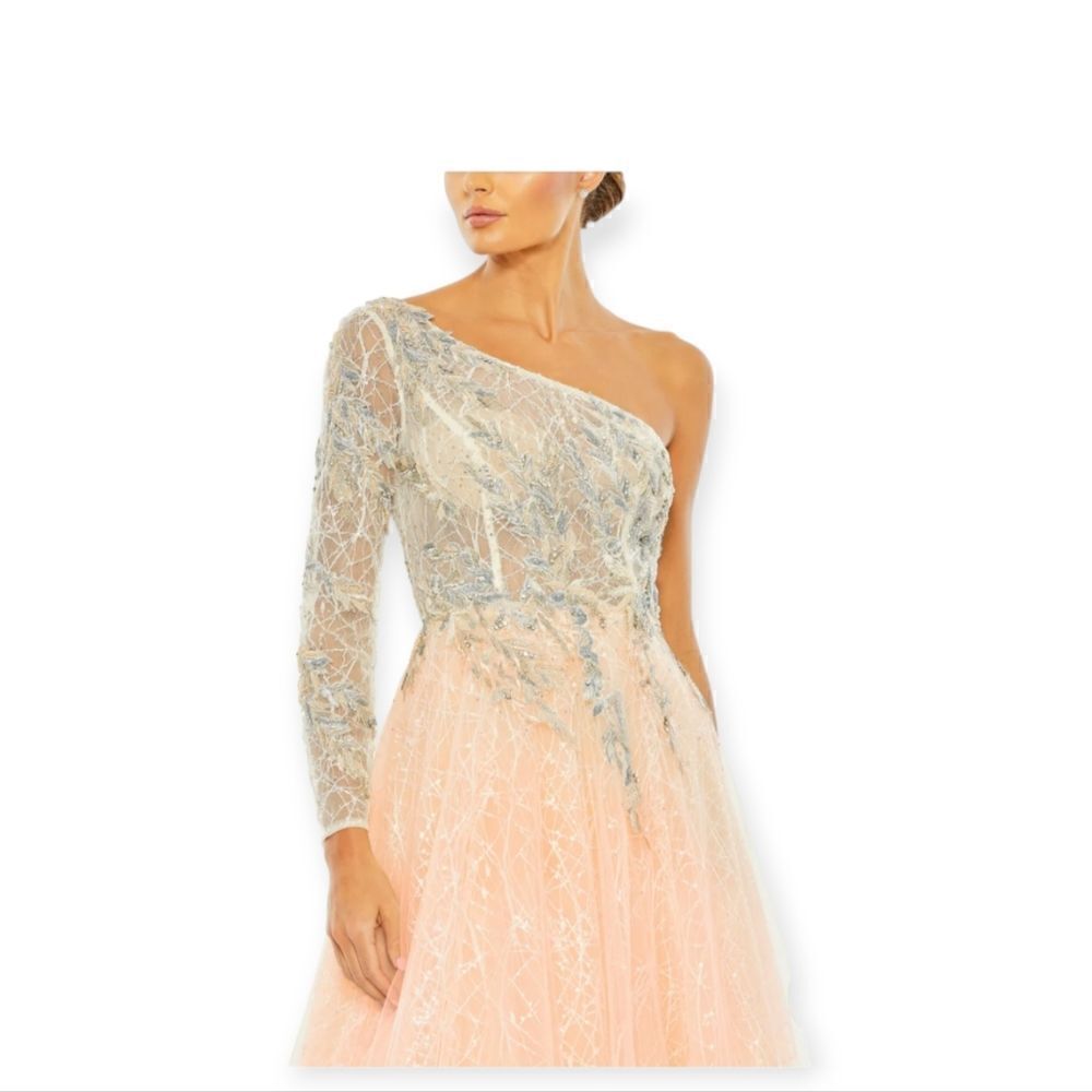 Mac Duggal Embroidered One-Shoulder Bodice Ball Gown‎ Dusty Rose NWT Size 4